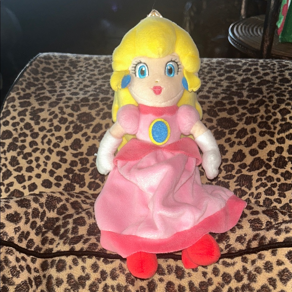 Nintendo Official Super Mario Princess Peach Soft Plush